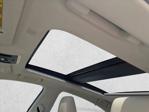 Used 2023 Lexus ES 350 Ultra Luxury w/ Accessory Package (Z2) FWD image 16