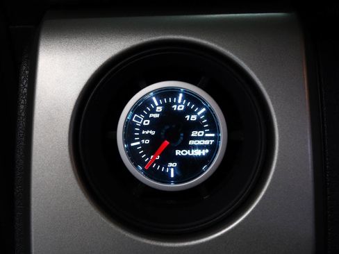 Used 2013 Ford F150 Raptor w/ Luxury Equipment Group AWD/4WD image 23