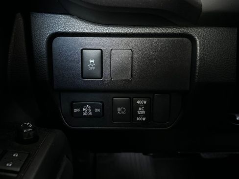 Used 2023 Toyota Tacoma TRD Sport w/ Black Out Package (TMS) image 25