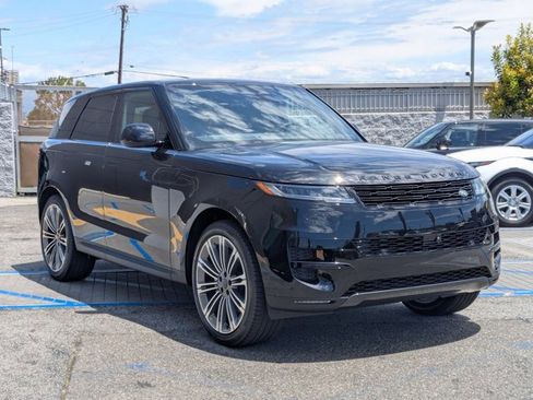 New 2026 Land Rover Range Rover Sport SE AWD/4WD image 7
