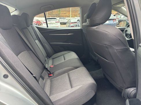 Used 2025 Toyota Camry LE image 37