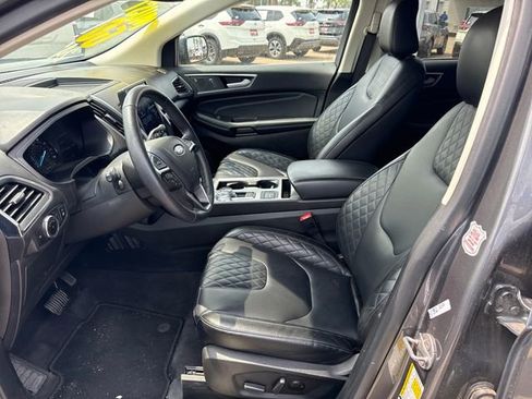 Used 2024 Ford Edge Titanium AWD/4WD image 9