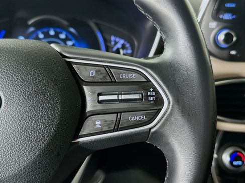 Used 2019 Hyundai Santa Fe Limited image 17