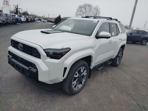 New 2026 Toyota 4Runner TRD Sport Premium image 2