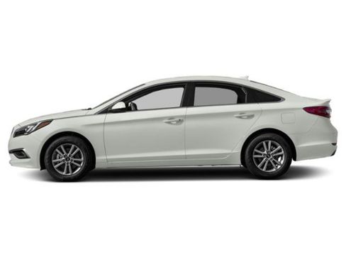 Used 2015 Hyundai Sonata SE FWD image 4