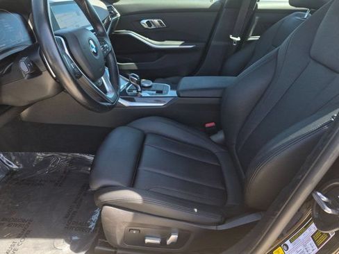 Used 2019 BMW 330i xDrive Sedan w/ Driving Assistance Package AWD/4WD image 9