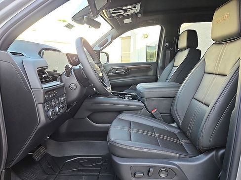 New 2026 Chevrolet Tahoe High Country w/ Sun And Tow Package AWD/4WD image 9