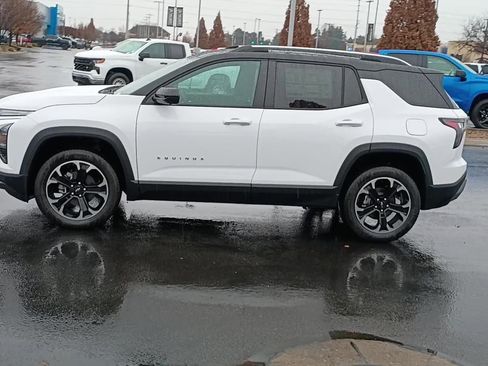 New 2026 Chevrolet Equinox LT w/ Convenience Package II image 4