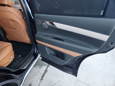 New 2026 Genesis GV80 3.5T Prestige image 16