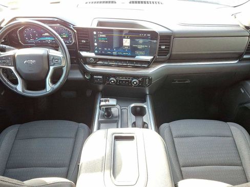Used 2022 Chevrolet Silverado 1500 RST image 25