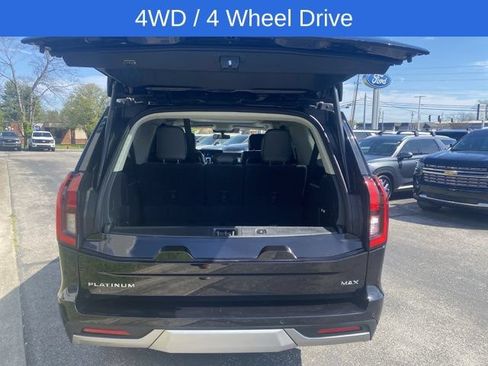 Used 2025 Ford Expedition Max Platinum AWD/4WD image 11