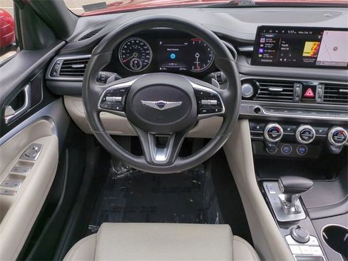 Used 2023 Genesis G70 2.0T image 15