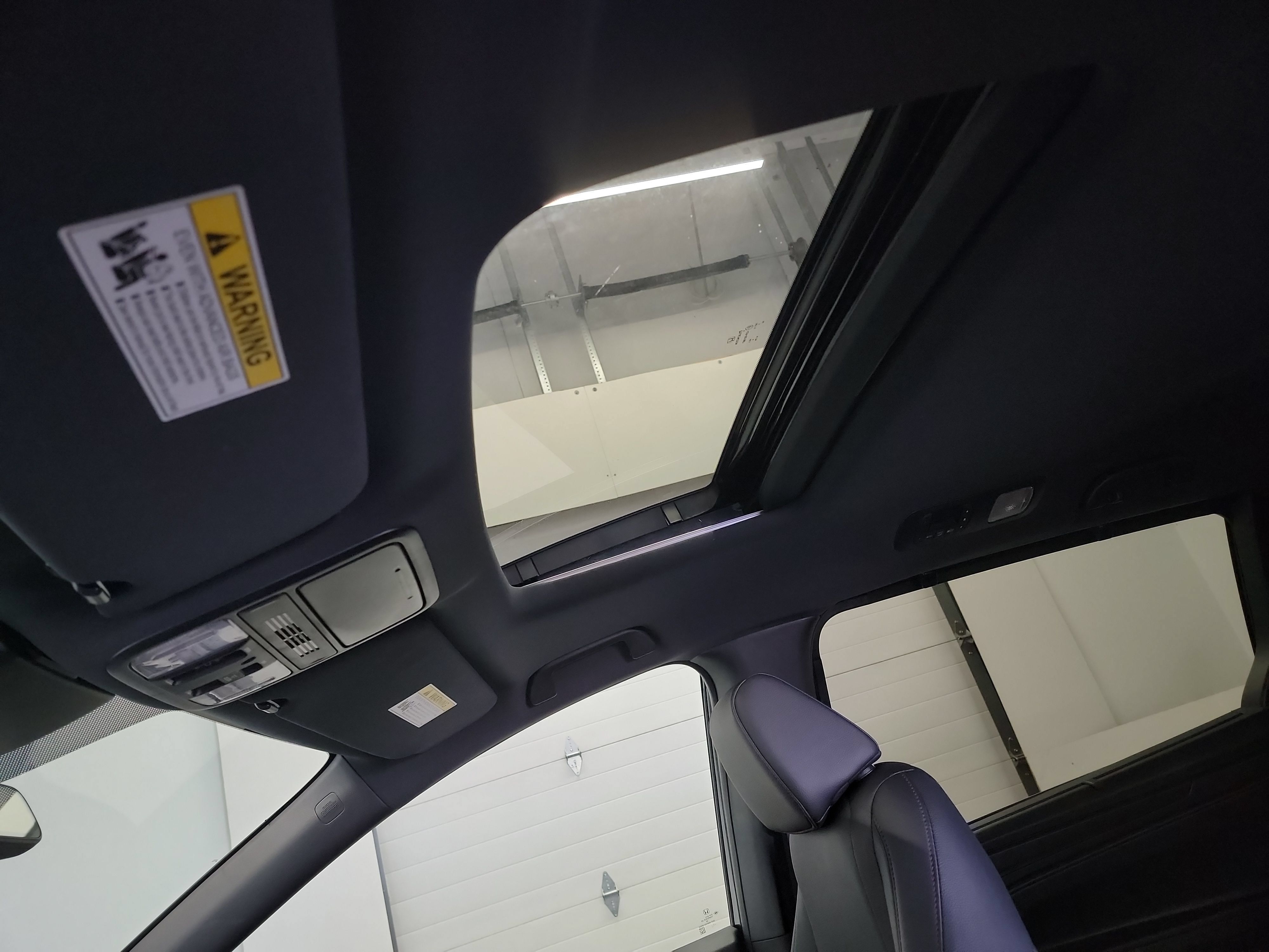 Used 2024 Honda Odyssey Sport image 24