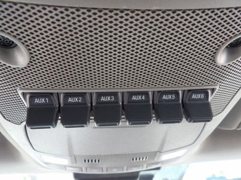 Used 2020 Ford F250 XL w/ Power Equipment Group image 26