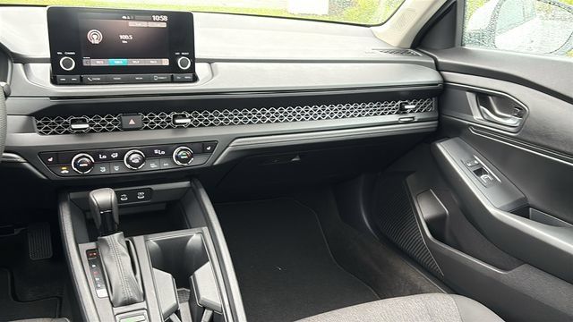 Used 2023 Honda Accord EX image 26