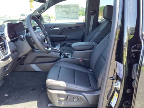 New 2025 GMC Canyon Elevation w/ Convenience Package image 13