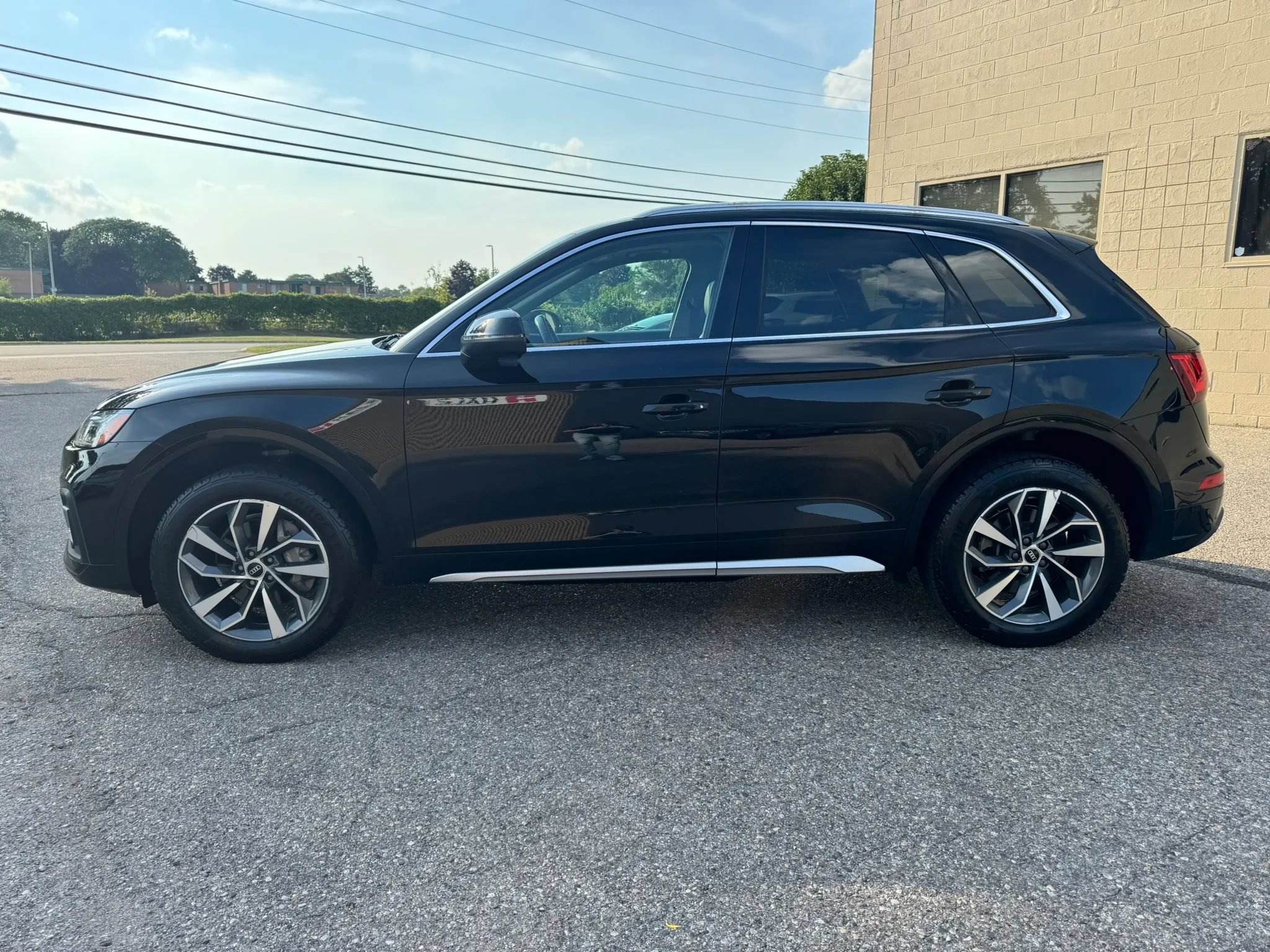 Used 2021 Audi Q5 2.0T Premium Plus AWD/4WD image 5