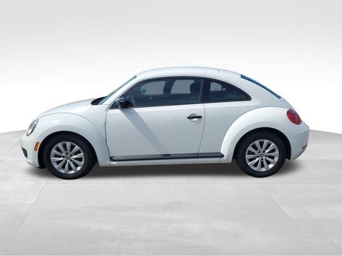 Used 2015 Volkswagen Beetle 1.8T FWD image 7