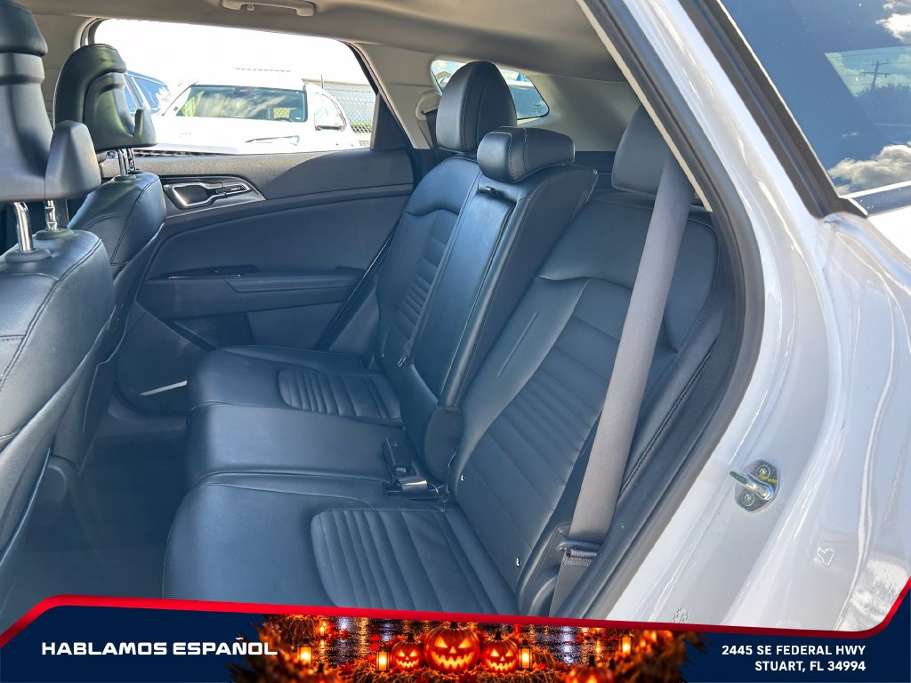 Used 2025 Kia Sportage SX FWD image 31