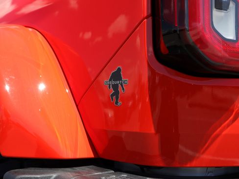 New 2025 Ford Bronco Stroppe Edition image 19