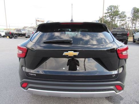 New 2026 Chevrolet Trax LT image 5