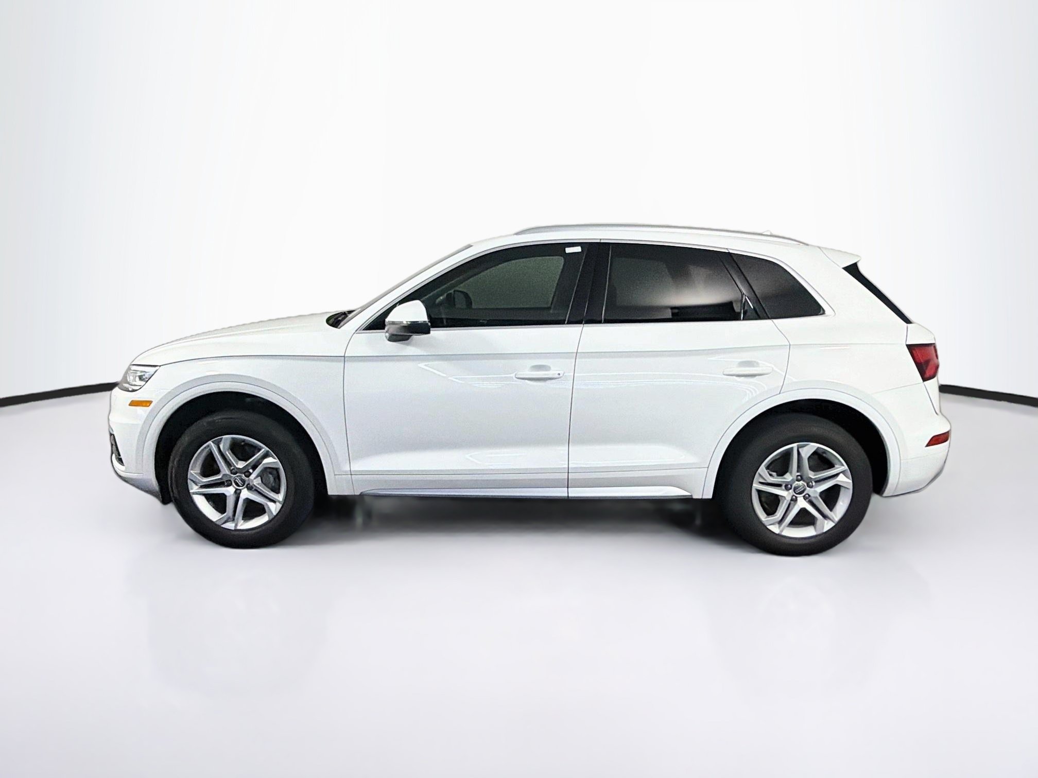Used 2019 Audi Q5 2.0T Premium AWD/4WD image 4