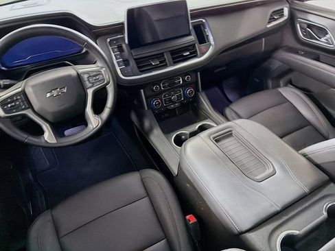 Used 2023 Chevrolet Tahoe Z71 w/ Z71 Off-Road Package AWD/4WD image 31