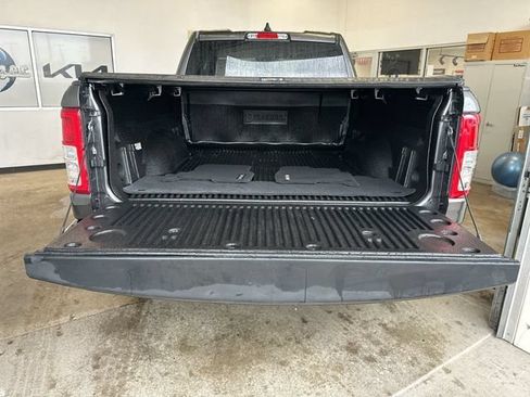 Used 2022 RAM 1500 Big Horn AWD/4WD image 21