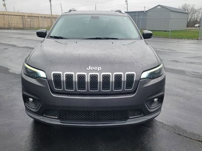 Used 2019 Jeep Cherokee Latitude Plus w/ Cold Weather Group