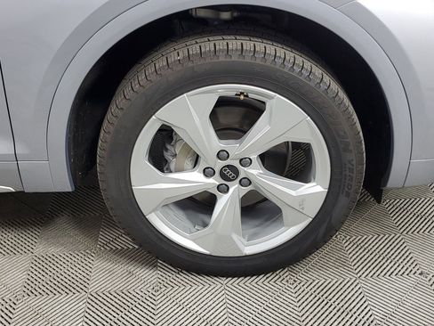 Certified 2024 Audi Q5 2.0T Premium Plus image 14