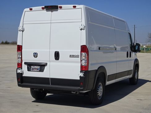New 2026 RAM ProMaster 2500 w/ Convenience Group image 4