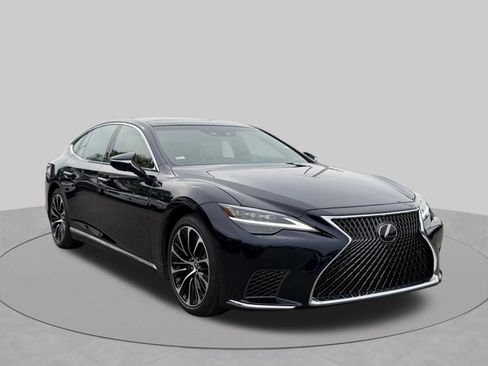 Used 2023 Lexus LS 500 AWD w/ Luxury Package image 27