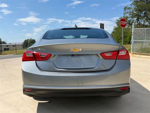 Used 2023 Chevrolet Malibu LT FWD image 5