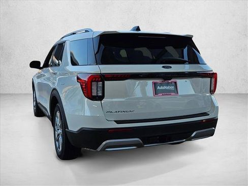 New 2026 Ford Explorer Platinum image 9