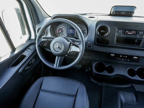 New 2025 Mercedes-Benz Sprinter 2500 image 14