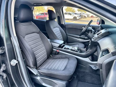 Used 2019 Ford Edge SE AWD/4WD image 23