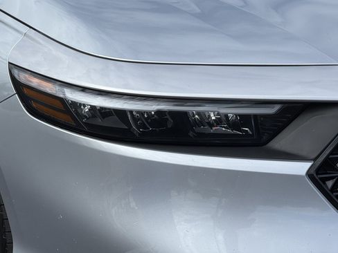 Used 2024 Honda Accord Sport image 12