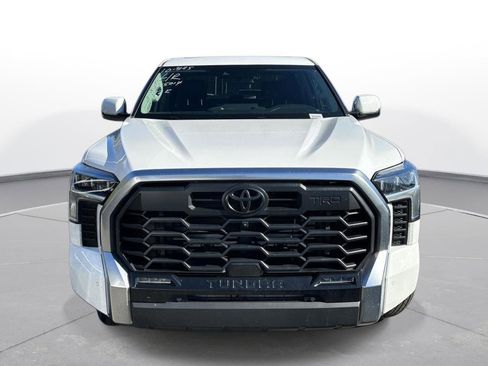 Used 2022 Toyota Tundra Limited image 3