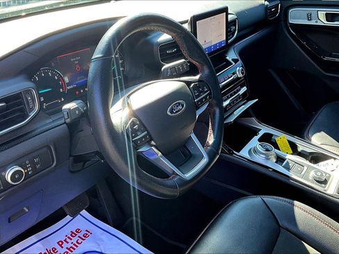 Used 2022 Ford Explorer ST-Line w/ Class IV Trailer Tow Package image 11