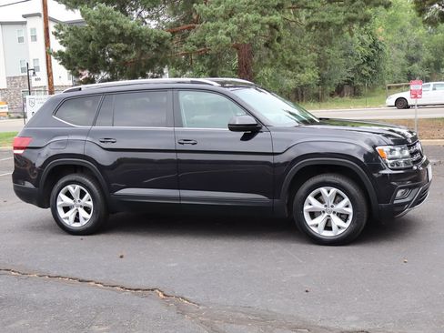 Used 2019 Volkswagen Atlas SE AWD/4WD image 2
