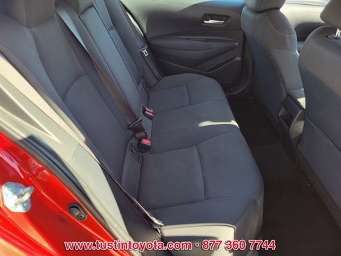 Certified 2021 Toyota Corolla LE image 13
