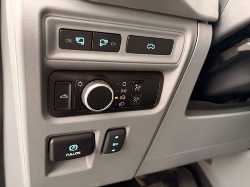 Certified 2023 Ford F150 Lightning XLT image 17