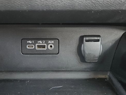 Used 2023 Nissan Altima 2.5 SR image 17