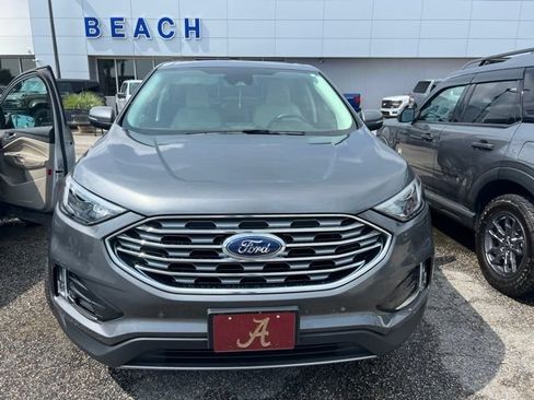 Used 2024 Ford Edge Titanium AWD/4WD image 8