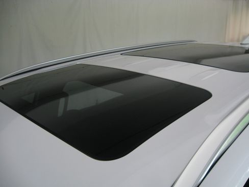 Certified 2022 Kia Telluride SX w/ SX Prestige Package image 23