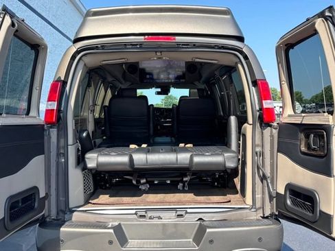 Used 2025 GMC Savana 2500 w/ Driver Convenience Package RWD image 12