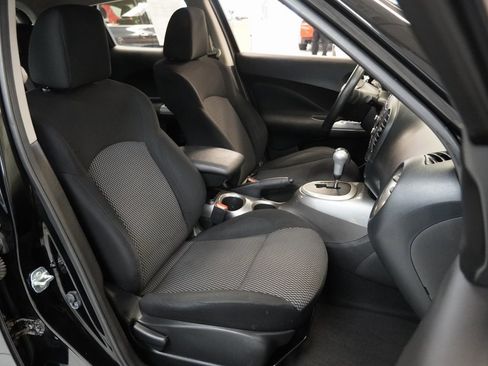 Used 2016 Nissan Juke S image 31