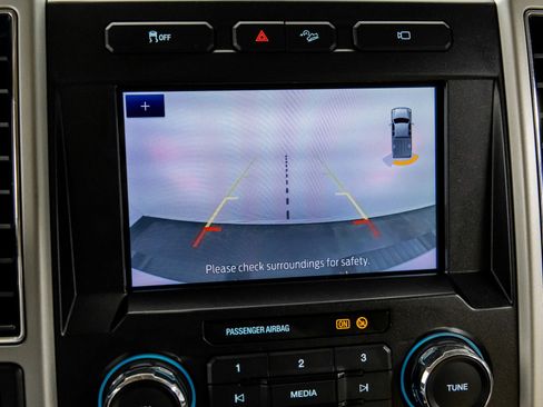 Used 2021 Ford F250 Lariat w/ Lariat Value Package image 47