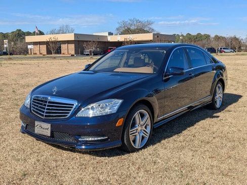 Used 2013 Mercedes-Benz S 550 4MATIC image 7