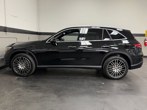 Used 2026 Mercedes-Benz GLC 300 image 9